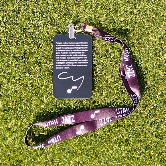 Utah Jazz Orlando Legends Club Autographed NBA Rudy Gobert Signed Access Pass - Picture 2 of 2